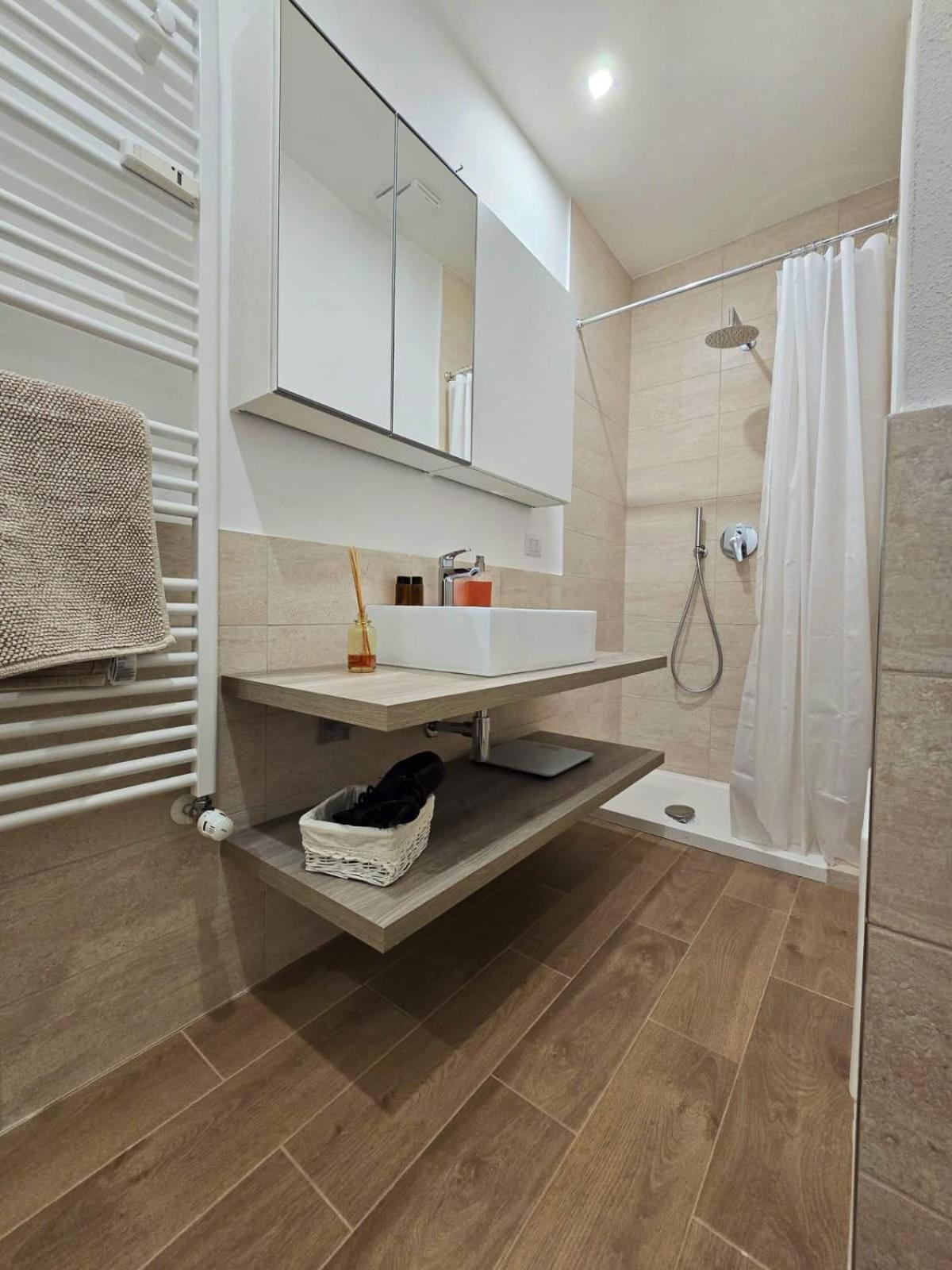 Yr Apartments Milan - Tibaldi Bagian luar foto