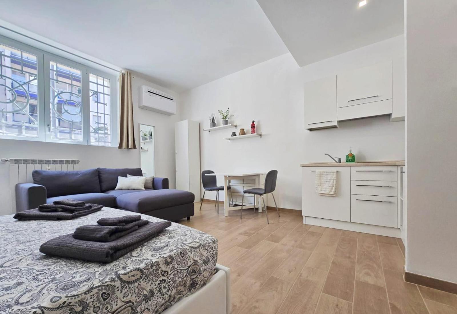 Yr Apartments Milan - Tibaldi Bagian luar foto
