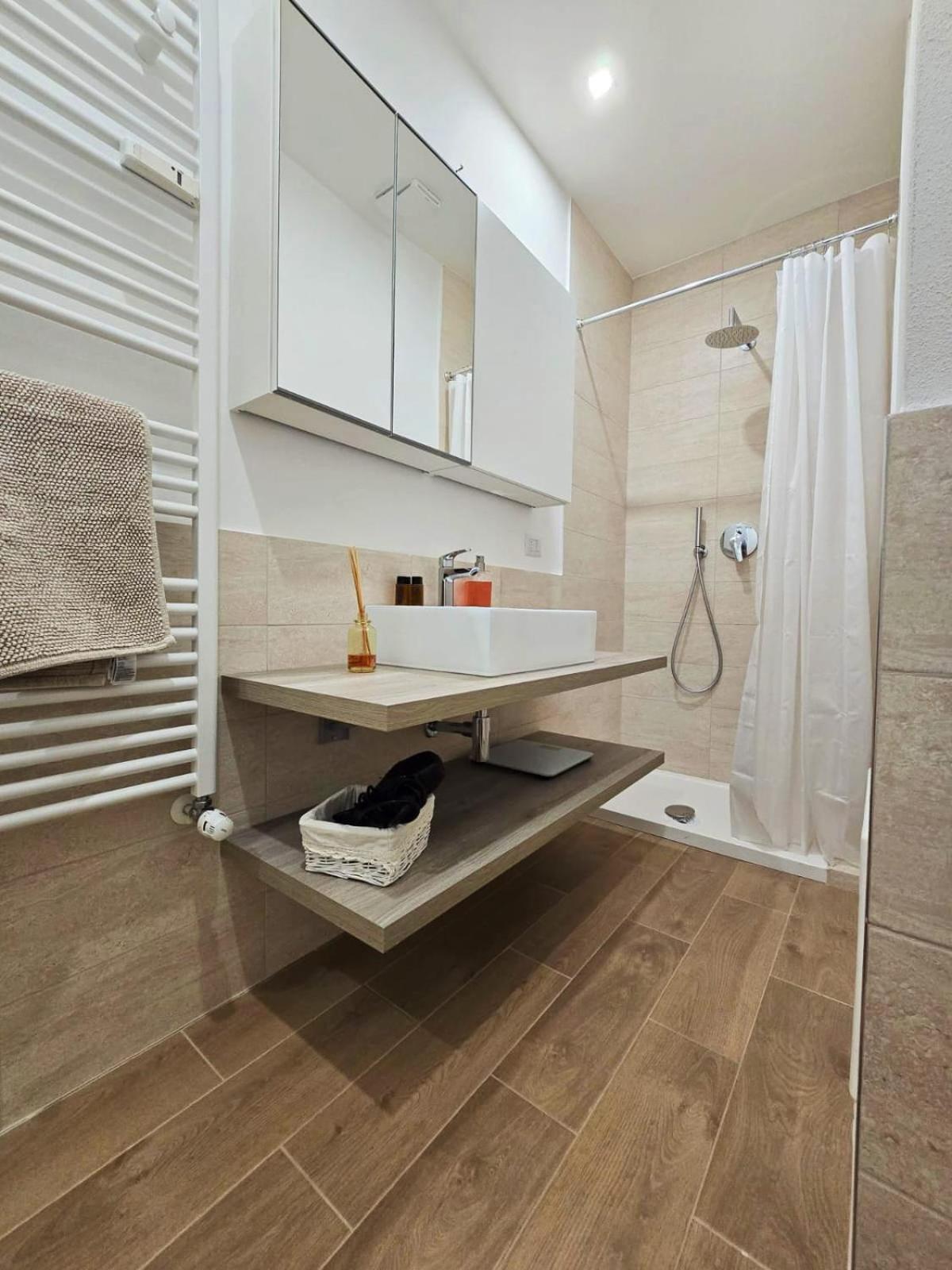 Yr Apartments Milan - Tibaldi Bagian luar foto